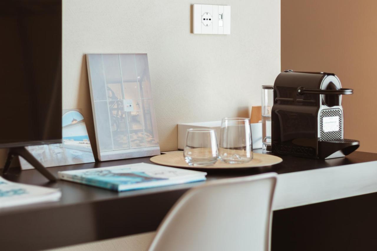 Mpiut - Housea Hotel Polignano a Mare Ngoại thất bức ảnh